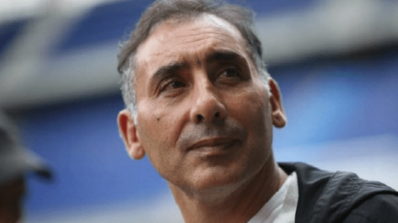 عزيز بوراس ينتظر تدخل زطشي لمعرفة وضعيته في “الخضر”