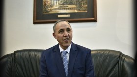 ميهوبي شاهدًا في فيلم “أحمد باي”