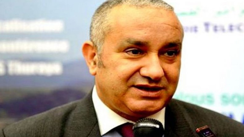 تمديد عمل فرق صيانة مؤسسة “اتصالات الجزائر” إلى 11 ليلا