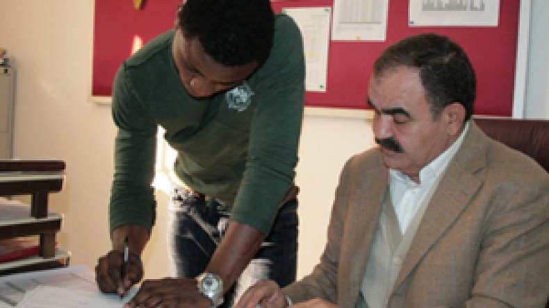 الاتحاد الليبي يتعاقد رسميا مع أزوكا