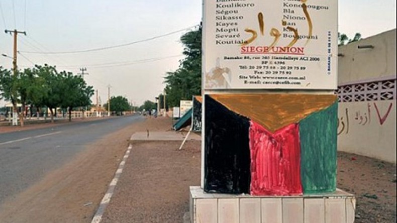 الحركات الأزوادية تنذر بحرب ضد الحكومة المالية