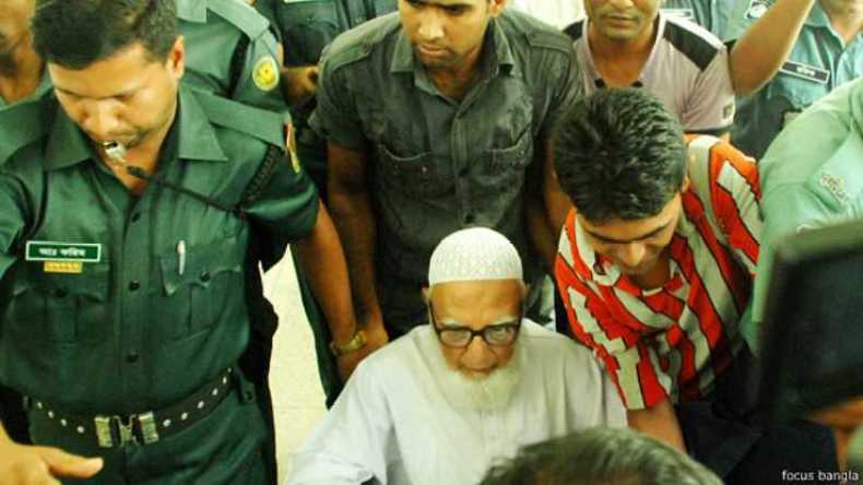 وفاة الزعيم الإسلامي البنغالي غلام عزام