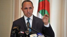 Mihoubi: «Je ne fais pas partie des résidus de la issaba»