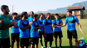 بونجاح يطير إلى إسبانيا