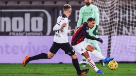 بن ناصر يعود إلى أجواء التدريبات