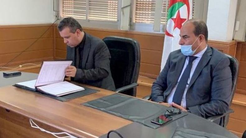 التلفزيون العمومي يستمرّ في النقل الحصري للبطولة الوطنية