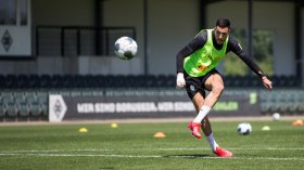 بن سبعيني يُساهم في فوز عريض لِمونشنغلادباخ