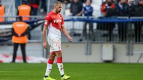 رسميا.. نهاية موسم جزائريي البطولة الفرنسية بِسبب “كورونا”