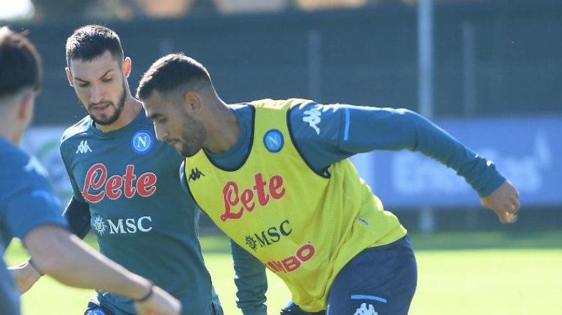 مدرب نابولي يرفع عقوبته عن غلام