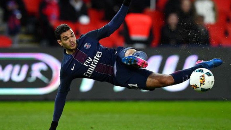 بن عرفة يقاضي باريس سان جيرمان