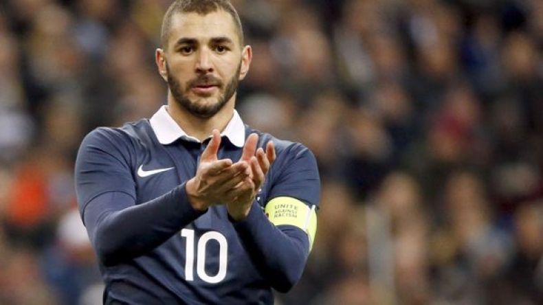 بن زيمة.. مهاجم أيمن أم أيسر في الإنتخابات الرئاسية الفرنسية؟!