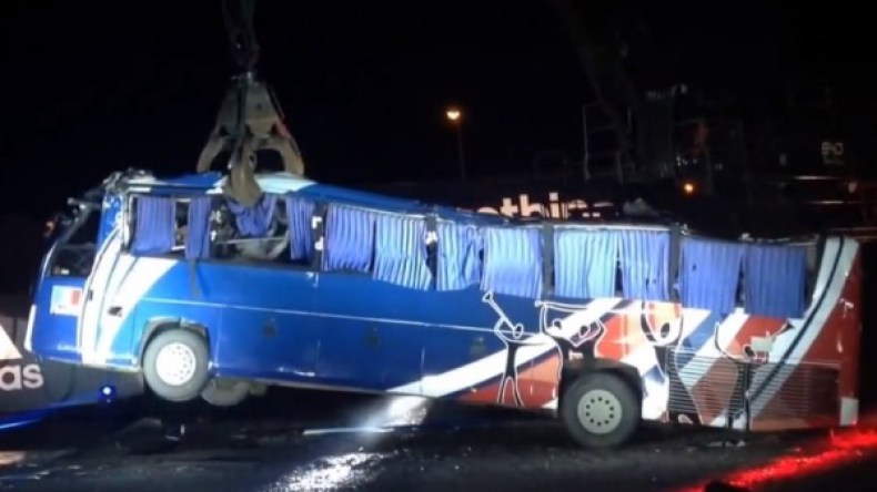 إتلاف حافلة منتخب فرنسا لمونديال 2010