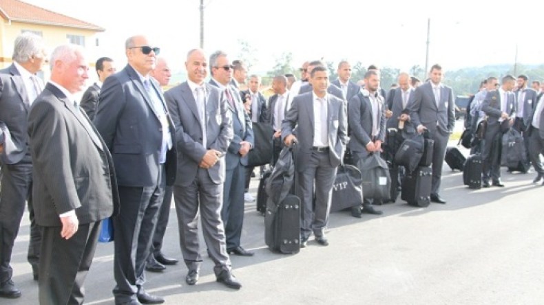 “الخضر” يصلون إلى مقر الإقامة ببلدة سوروكابا