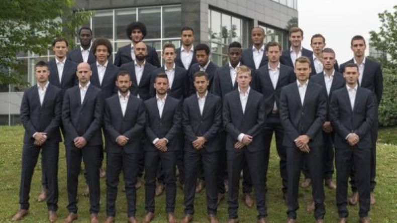 “الشياطين الحمر” في حلّة أنيقة!