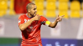 بوقرة ينفي شتمه للاعب السيلية