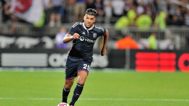 مسؤول بنادي ليون: بهلولي “قنبلة” ستنفجر كرويا بعد 3 إلى 4 سنوات