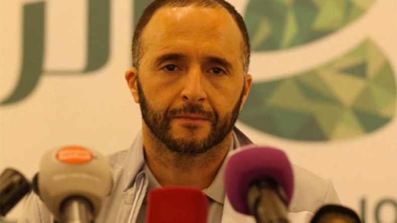 بلماضي يقود قطر إلى نصف نهائي “خليجي 22”