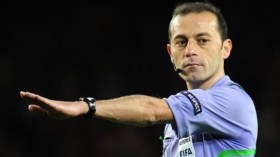 التركي “شاكير” حكما لمباراة الجزائر وروسيا