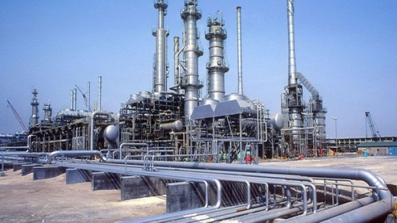 السعودية تبقي حجم إمدادات النفط لآسيا دون تغيير في أفريل