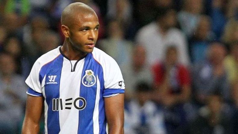 خسارة زملاء براهيمي أمام مونشنغلادباخ