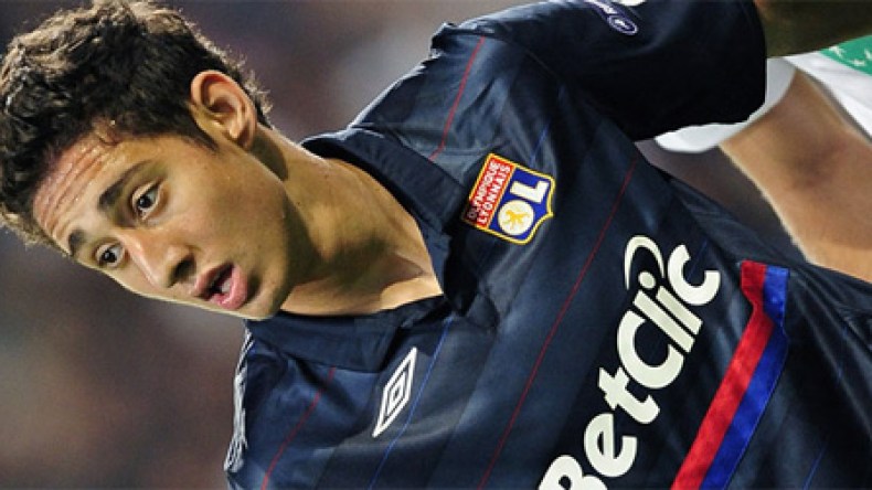 بلفوضيل: الجزائر‭ ‬اختيار‭ ‬القلب‮ ‬وأتمنى‭ ‬أن‭ ‬تسوى‭ ‬وضعيتي‭ ‬بسرعة