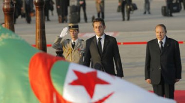 Bouteflika informera Sarkozy de sa position aujourd’hui