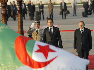 Bouteflika informera Sarkozy de sa position aujourd’hui