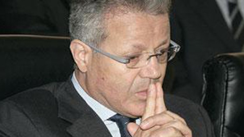 انسحابات جماعية وطوارئ بسبب خطأ في امتحان توظيف المقتصدين