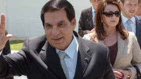 أصدقاء  بن  علي  في  باريس  وواشنطن  مذهولون  من  التغيير  ويتخلون  فجأة  حليفهم !