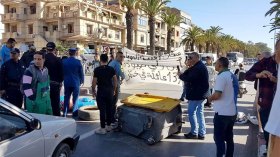 قاطنو أقبية حي الصومام بباب الزوار بالعاصمة يغلقون الطريق