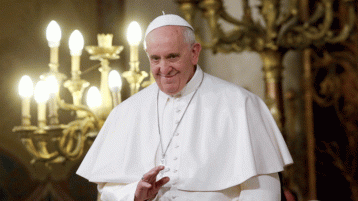 البابا فرانسيس يغيِّر قوانين الجزيرة العربية