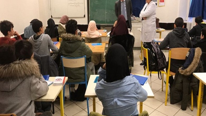 100 بالمائة نسبة النجاح في البكالوريا بالمدرسة الدولية الجزائرية بباريس