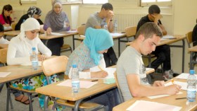 طرد المتأخرين، فرض الهندام المحترم وعدم محادثة المترشحين للبكالوريا