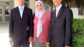 الحسن ينجح في البكالوريا ويلتحق بتوأمه الكفيف الحسين بجامعة باتنة