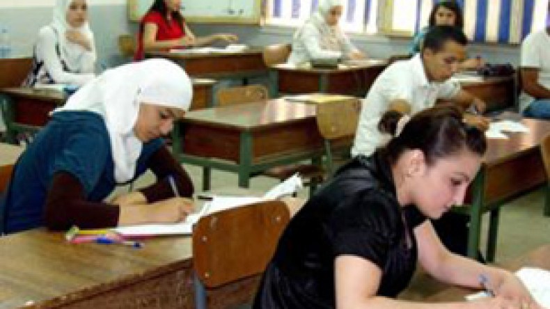 لجنة تخفيف البرامج التربوية والحجم الساعي تسلم تقريرها اليوم