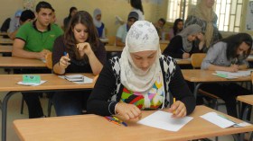 “فتنة” بسبب “استفتاء” بن غبريط لتلاميذ البكالوريا!