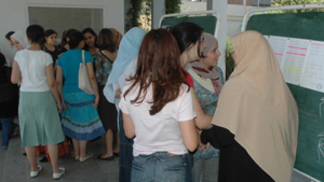 نصف مليون مترشح للبكالوريا على أعصابهم وسط إشاعات بتسريب النتائج