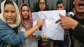 الباك… وخاين الدار!