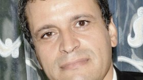بشير مصيطفى: “أجيد طبخ طبق الأرز الشرقي وأساعد زوجتي في غسل الأواني”