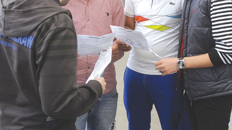 69 حسابا “فايسبوكيا” روّج لـ120 موضوع “مزيف” خلال البكالوريا