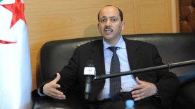 توزيع محلات المساكن العمومية على التجار الفوضويين