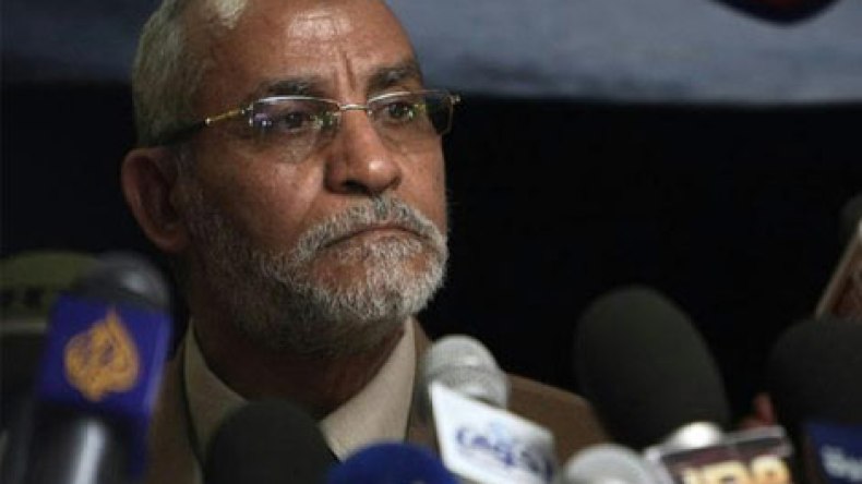 مرشد الإخوان: سوط العذاب سينزل على الانقلابيين