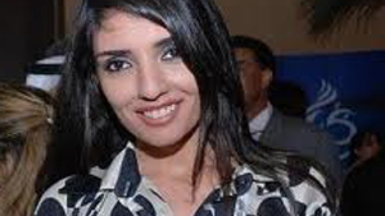 قاض‭ ‬سعودي‭ ‬يطالب‭ ‬بسحب‭ ‬الجنسية‭ ‬من‭ ‬الإعلامية‭ ‬نادين‭ ‬البدير