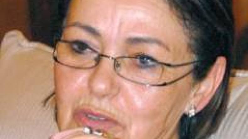 بهية‭ ‬راشدي،‭ ‬ليندة‭ ‬ياسمين‭ ‬ويوسفي‭ ‬توفيق‭ ‬يحاربون‭ ‬‮”‬إرهاب‭ ‬الطرقات‮”‬‭ ‬