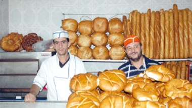 Algeria: Bakers warn over open strike