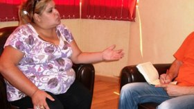 كنت آكل البطيخ خلسة قبل موعد الإفطار رغم حراسة أمي لي