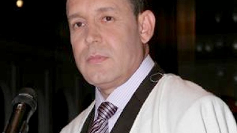 بخليلي للشروق:لم أرفع دعوى قضائية ضد التلفزيون وفارس القرآن لن ينافس تاج القرآن