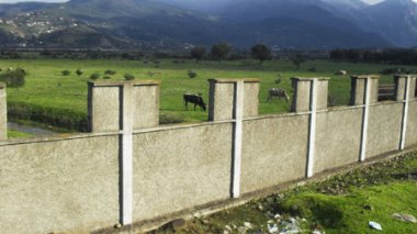 Le complexe de Bellara, quand le rêve devient mirage