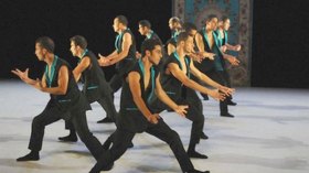 “شعلة الصحراء” تتوهج على ركح عز الدين مجوبي