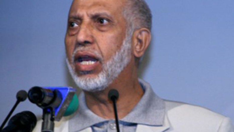 بلخادم يبحث مع معاونيه متاعب المواطنين وانشغالاتهم